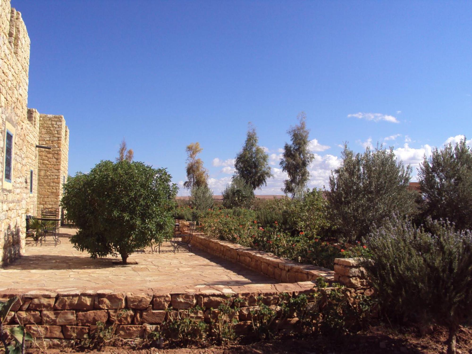 Kasbah Imini Bed & Breakfast Amerzgane Bagian luar foto